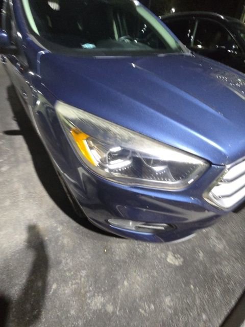 Used 2018 Ford Escape Titanium w/ Ford Safe & Smart Package image 5