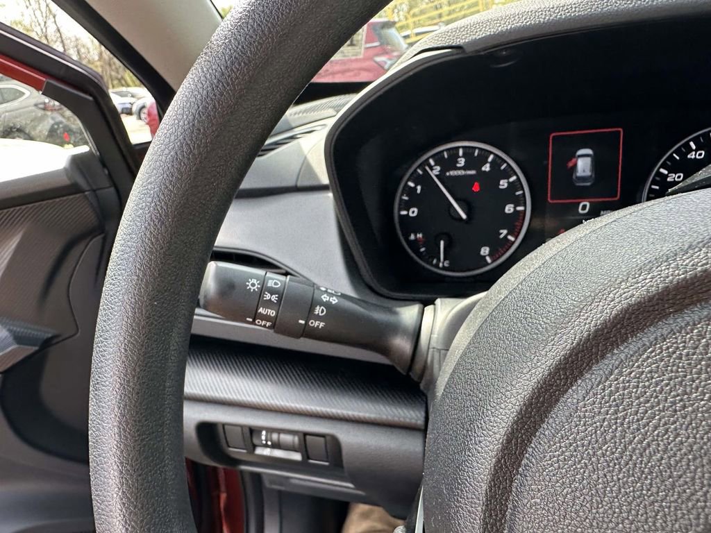 Certified 2025 Subaru Crosstrek 2.0i Premium AWD/4WD image 29