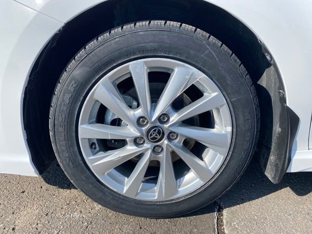 Used 2023 Toyota Camry SE image 20