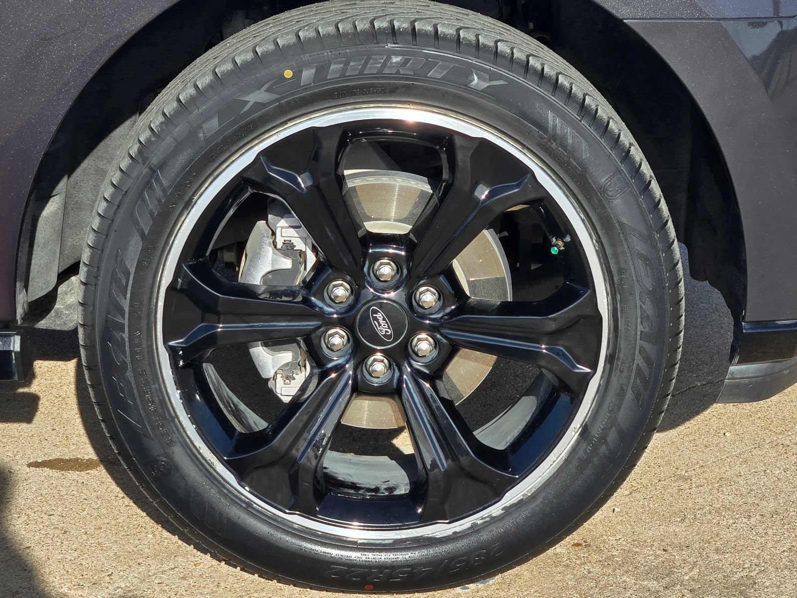 Used 2023 Ford Expedition Limited RWD image 7