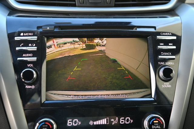 Used 2020 Nissan Murano SV image 16