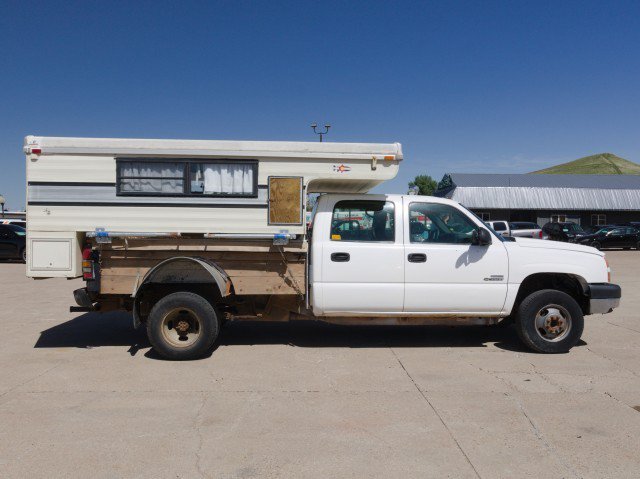 Used 2006 Chevrolet Silverado 3500 4x4 Crew Cab w/ Heavy-Duty Power Package image 5