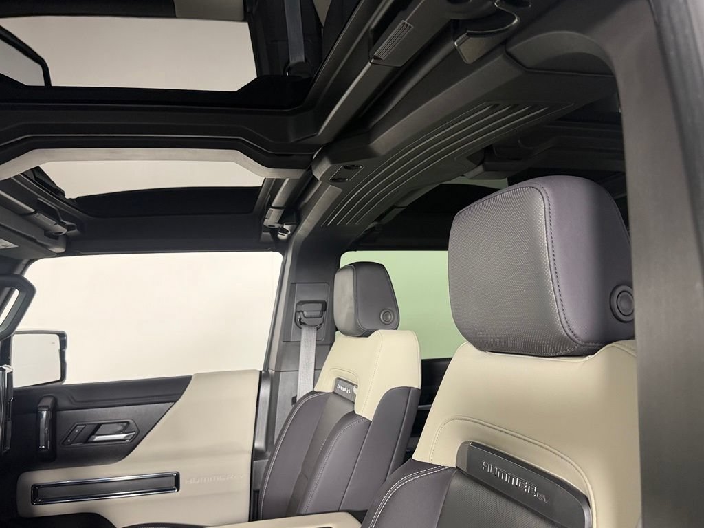 Used 2026 GMC Hummer EV SUV AWD/4WD image 25