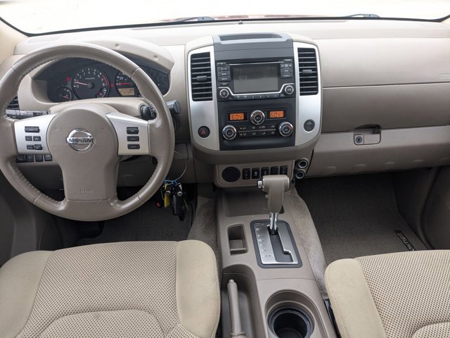 Used 2016 Nissan Frontier SV w/ SV Value Truck Package RWD image 17
