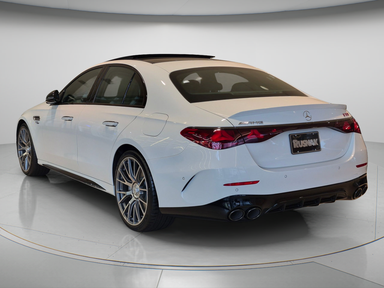 New 2027 Mercedes-Benz E 53 AMG e 4MATIC Sedan image 2