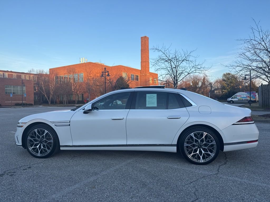 Used 2025 Genesis G90 3.5T image 6
