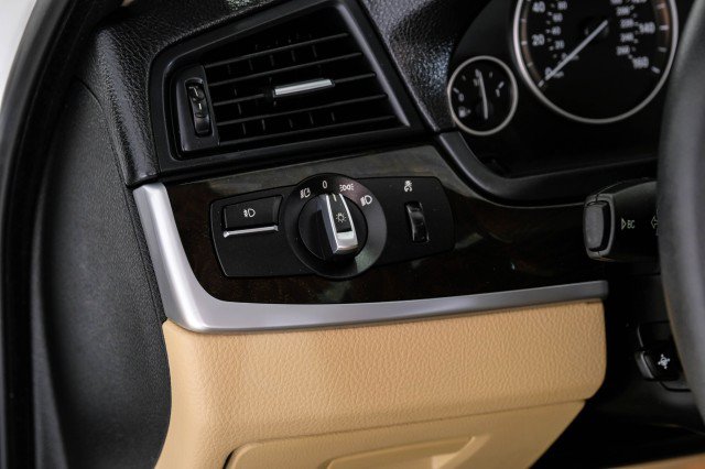 Used 2013 BMW 535i Sedan RWD image 29