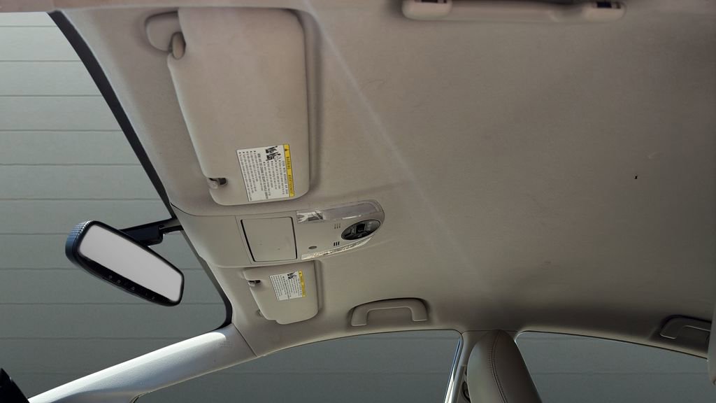 Used 2010 Toyota Prius Five FWD image 20