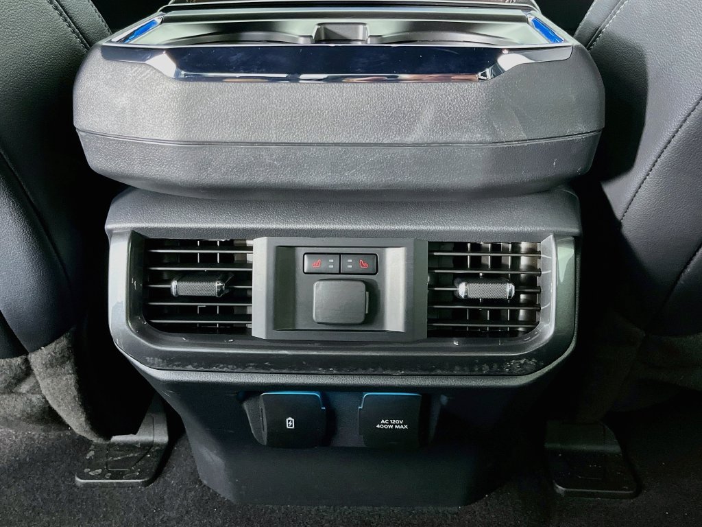 Used 2023 Ford F150 Lariat w/ Equipment Group 502A High AWD/4WD image 28