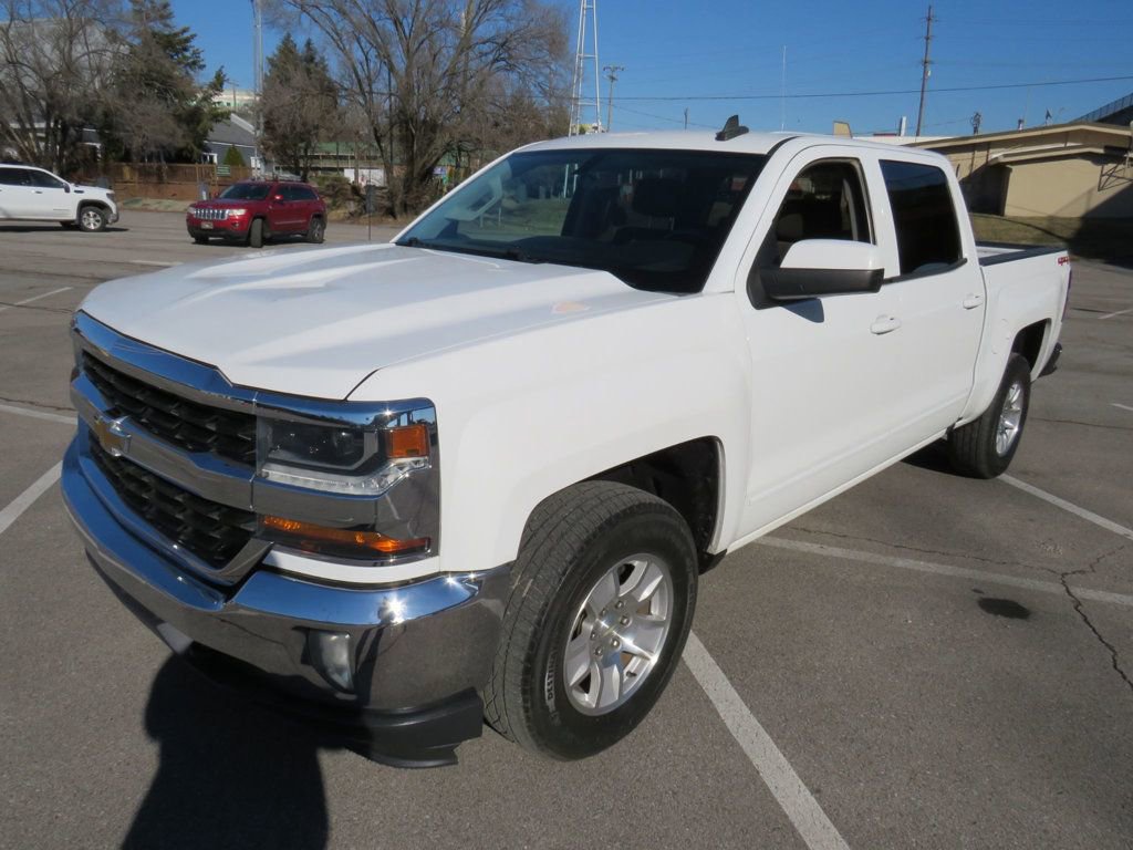 Used 2018 Chevrolet Silverado 1500 LT w/ Texas Edition image 4