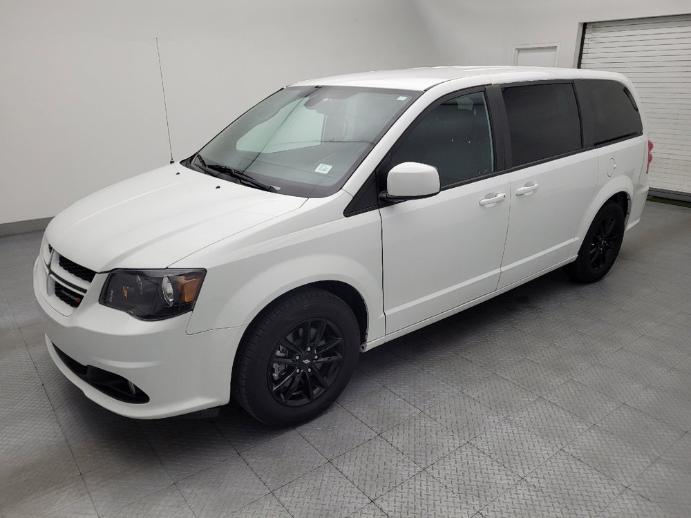Used 2020 Dodge Grand Caravan GT FWD image 2