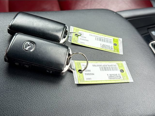 Used 2023 MAZDA MAZDA3 s FWD image 41
