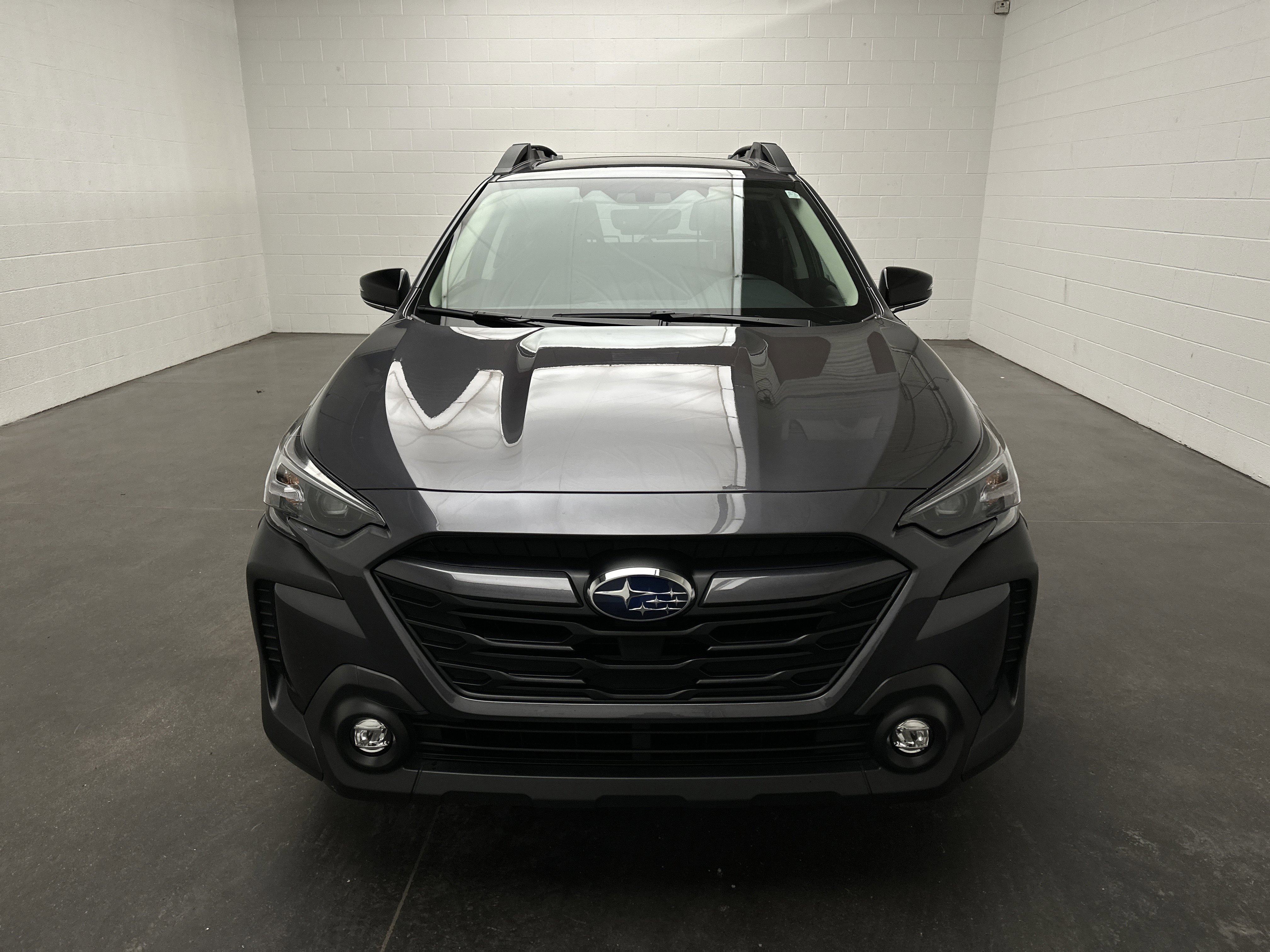 Used 2025 Subaru Outback Premium w/ Popular Package #1A image 3