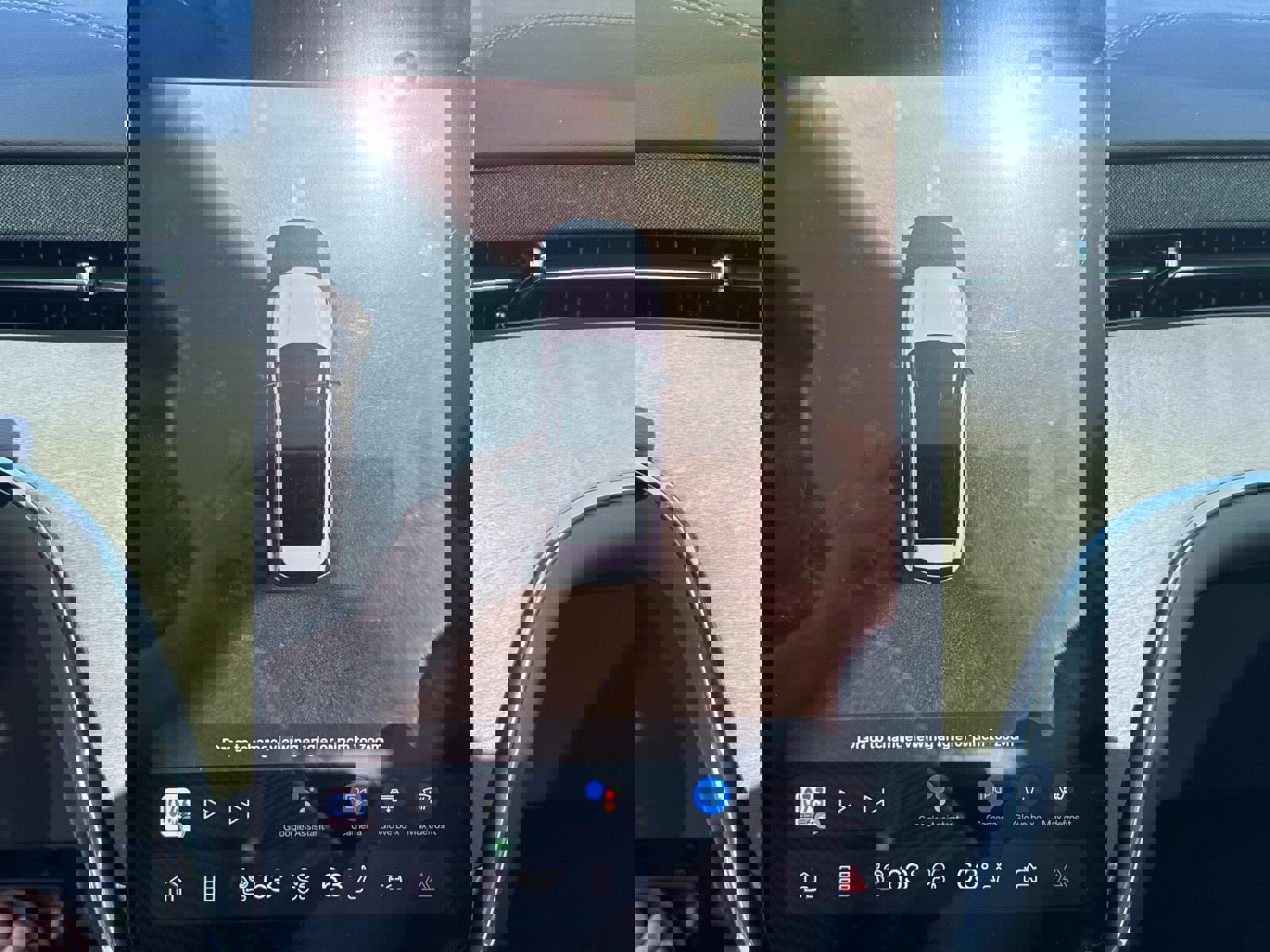 New 2025 Volvo EX90 Plus w/ Protection Package Premier image 25