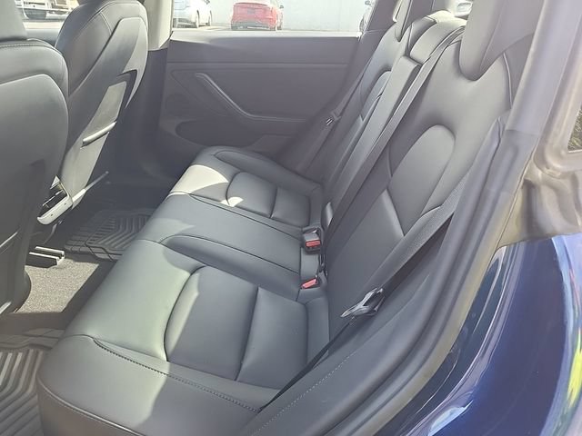 Used 2023 Tesla Model 3 Standard Range RWD image 13