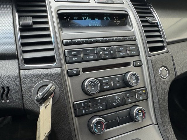 Used 2012 Ford Taurus SEL image 30