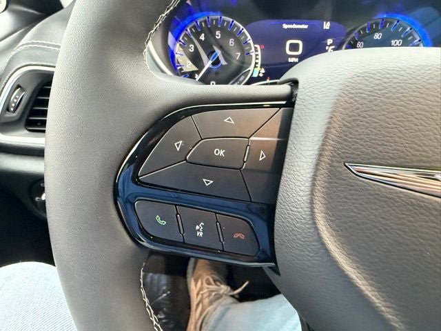 New 2026 Chrysler Pacifica Limited w/ S Appearance Package FWD image 21