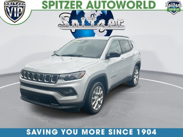 Certified 2024 Jeep Compass Latitude AWD/4WD image 6