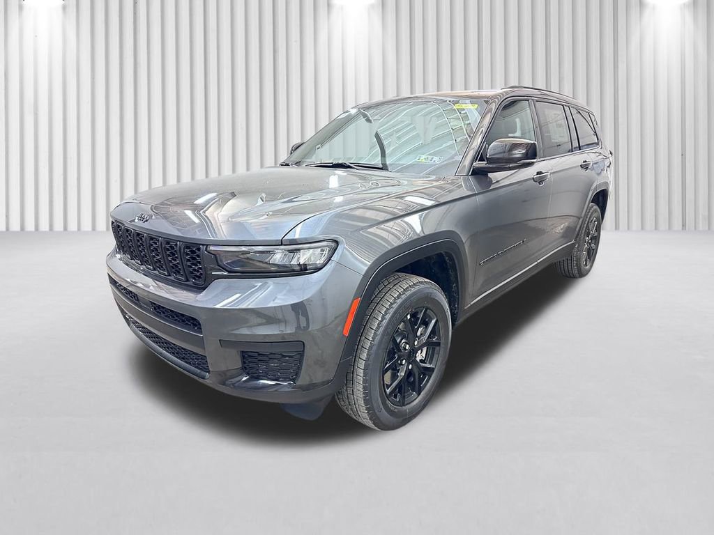 New 2025 Jeep Grand Cherokee L Altitude image 10