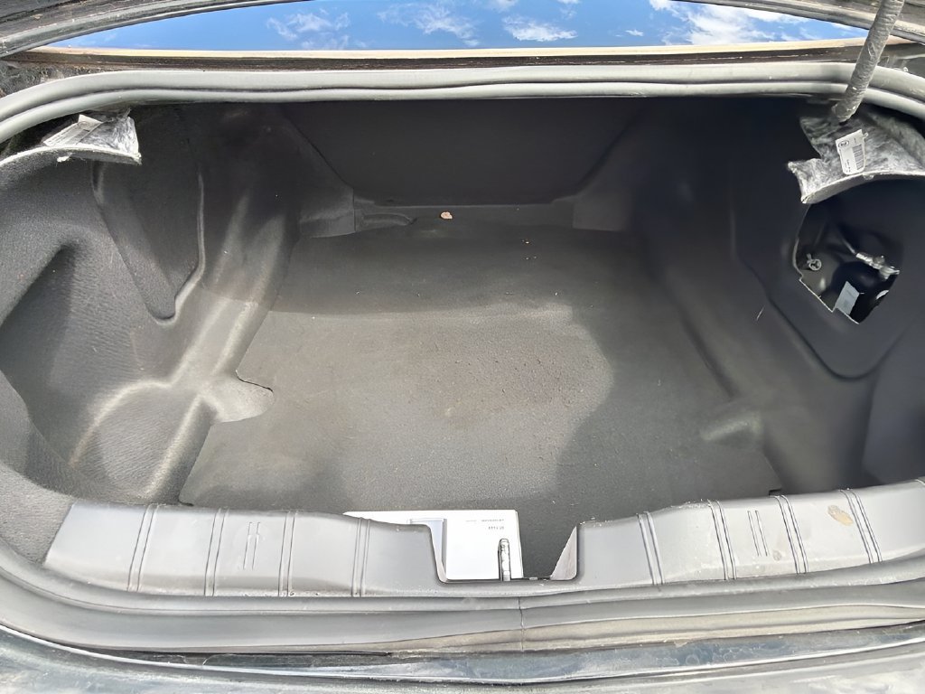 Used 2021 Chevrolet Camaro SS RWD image 25