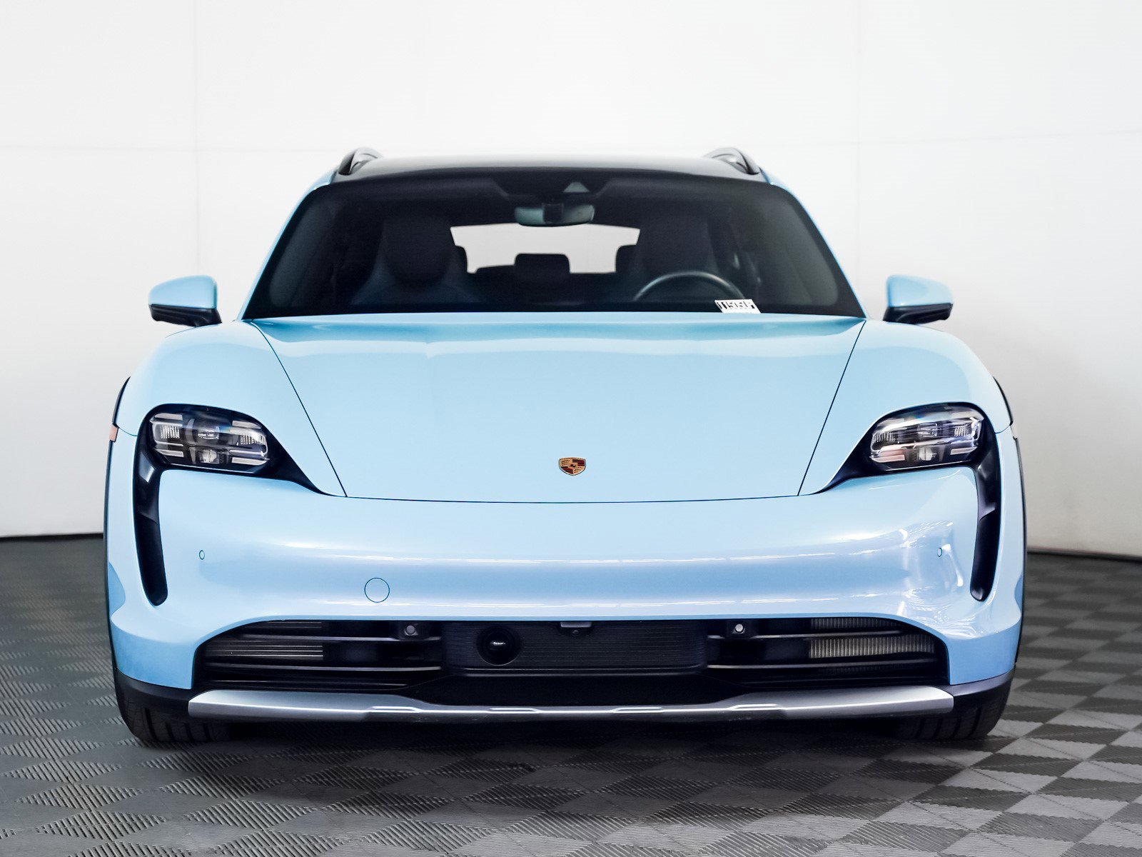 Used 2024 Porsche Taycan 4 Cross Turismo image 7