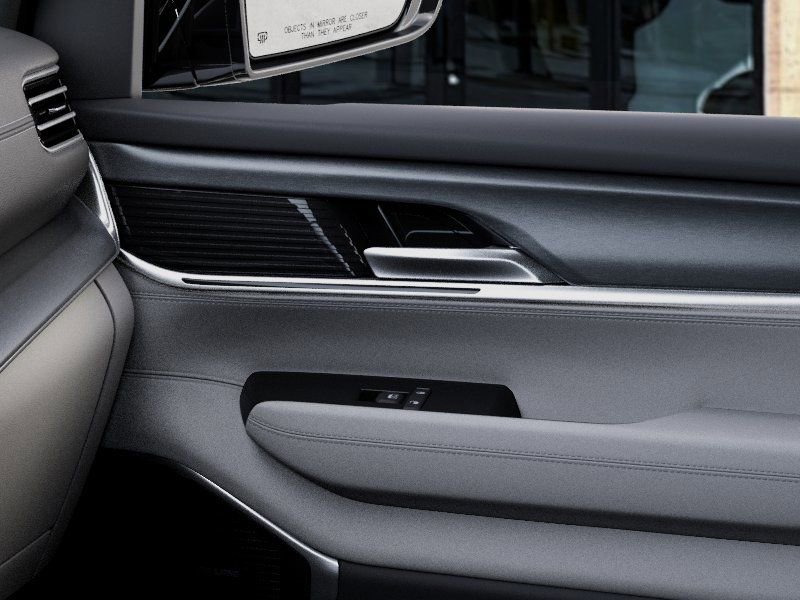 New 2026 Jeep Grand Wagoneer L Limited AWD/4WD image 25
