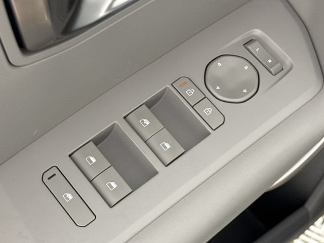 New 2027 Kia Seltos S FWD image 13