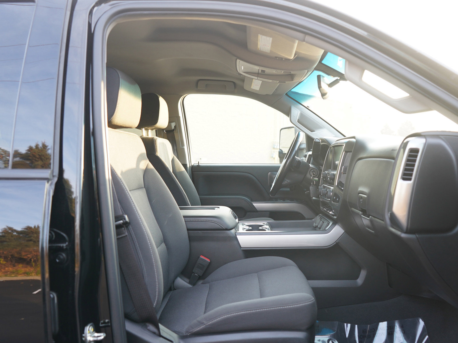 Used 2019 Chevrolet Silverado 2500 LT image 12