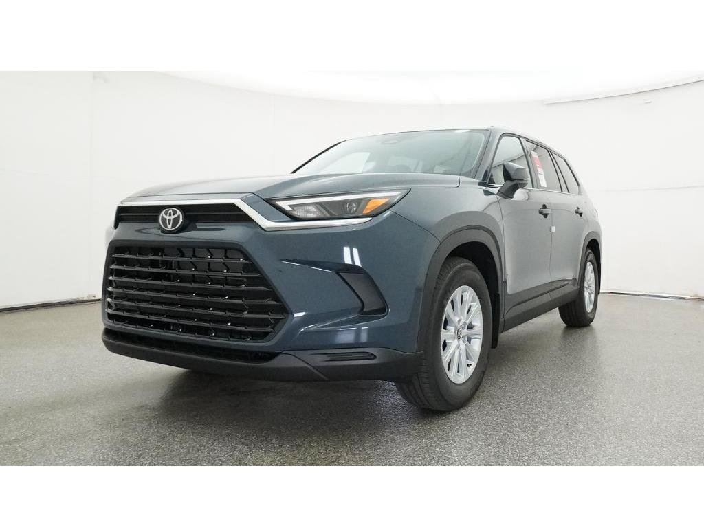 New 2026 Toyota Grand Highlander XLE FWD image 32