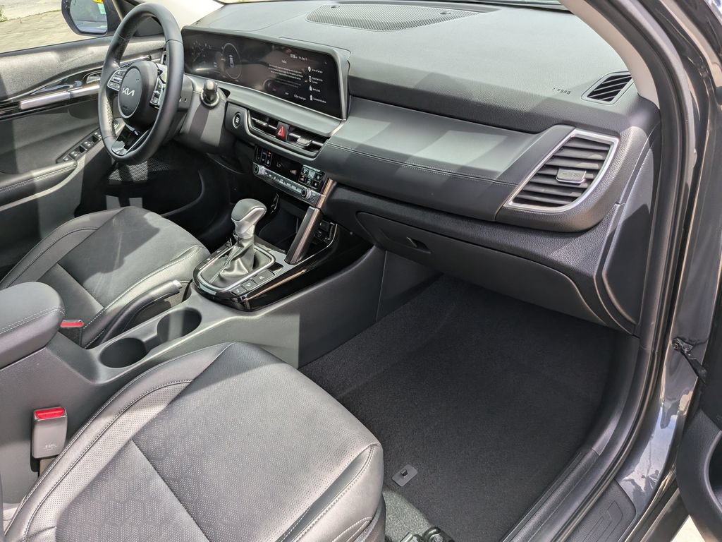 Certified 2026 Kia Seltos EX w/ EX Sunroof Package FWD image 13