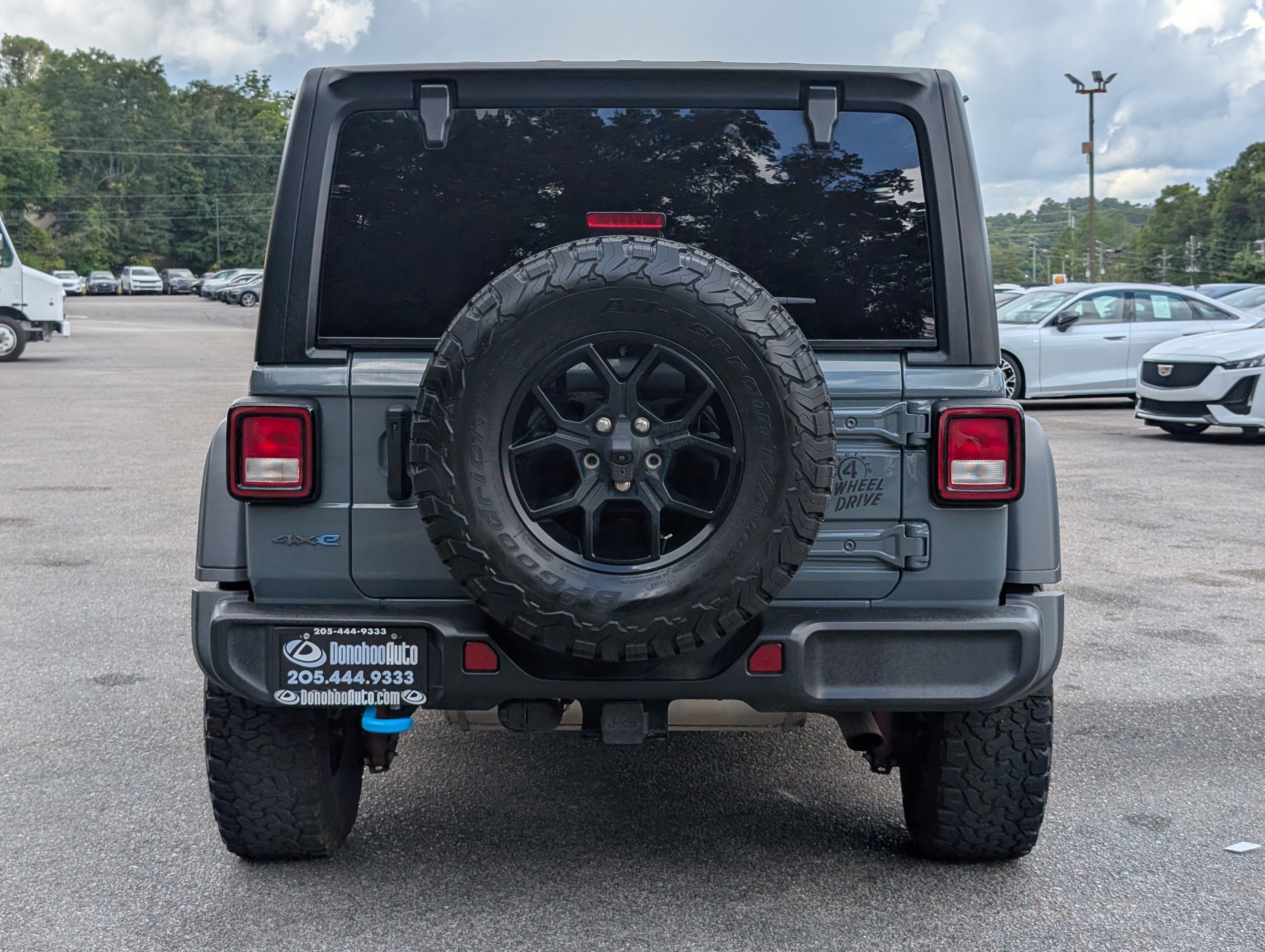 Used 2024 Jeep Wrangler Unlimited AWD/4WD image 8