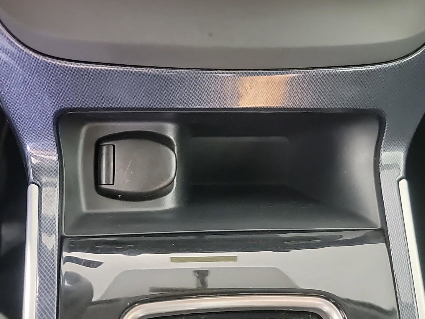 Used 2017 Nissan Sentra SR FWD image 30