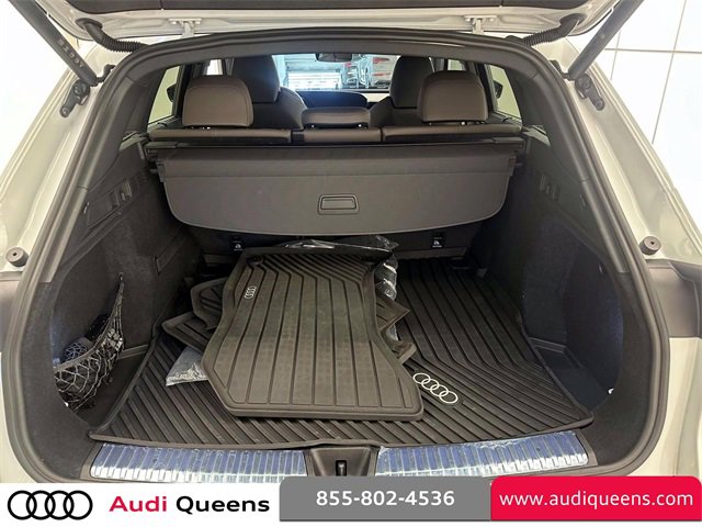Certified 2025 Audi Q5 Premium Plus w/ Premium Plus image 10