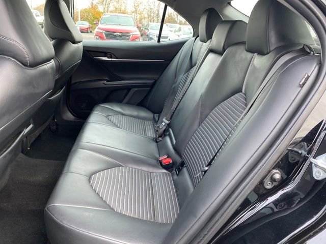 Used 2023 Toyota Camry SE image 16