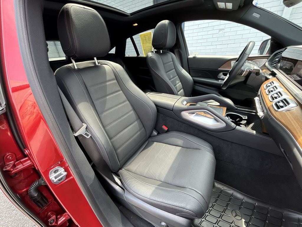 Used 2025 Mercedes-Benz GLE 450 4MATIC Coupe w/ Driver Assistance Package image 27