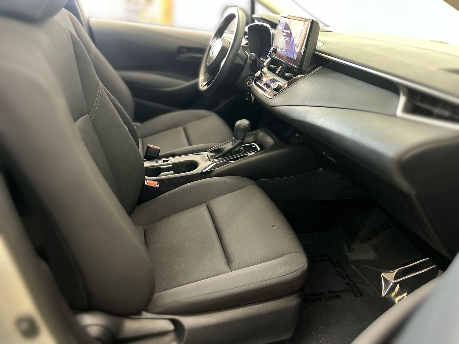 Used 2026 Toyota Corolla LE FWD image 26