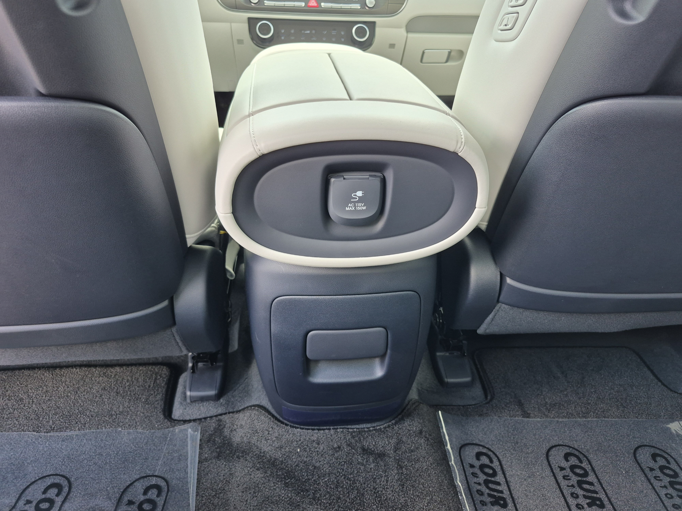 New 2027 Hyundai Palisade Calligraphy FWD image 15