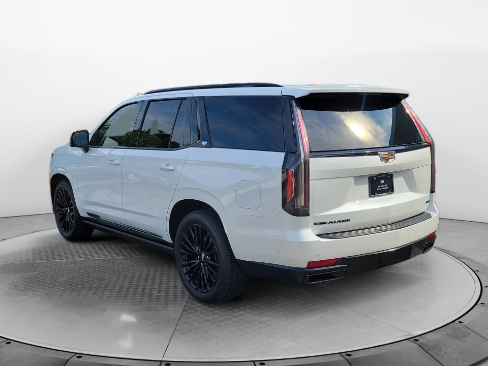 Certified 2024 Cadillac Escalade Sport w/ Touring Package AWD/4WD image 5