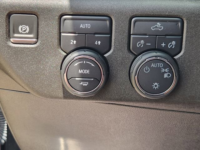 Used 2024 Chevrolet Silverado 1500 LT AWD/4WD image 21