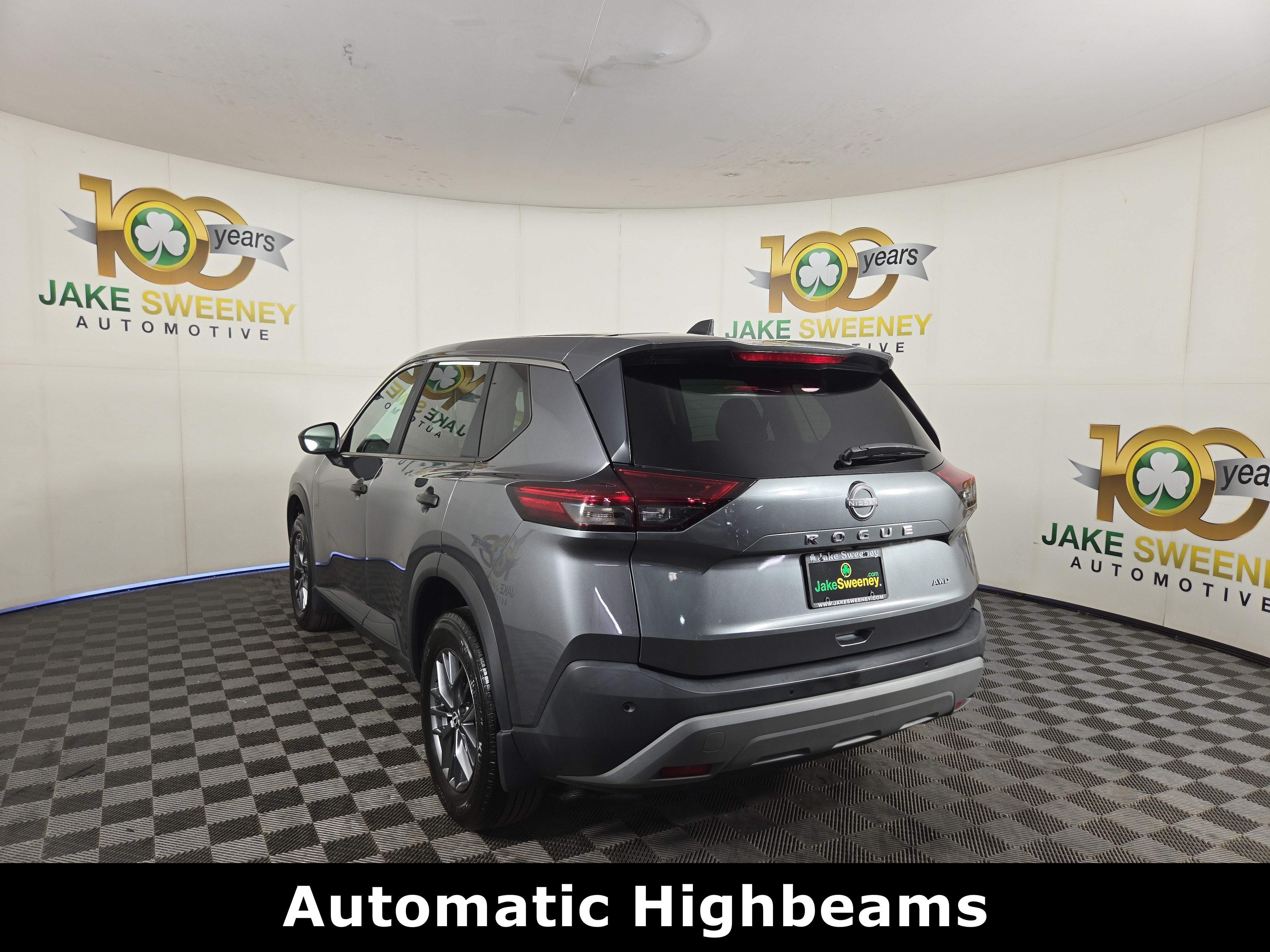 Used 2023 Nissan Rogue S AWD/4WD image 6