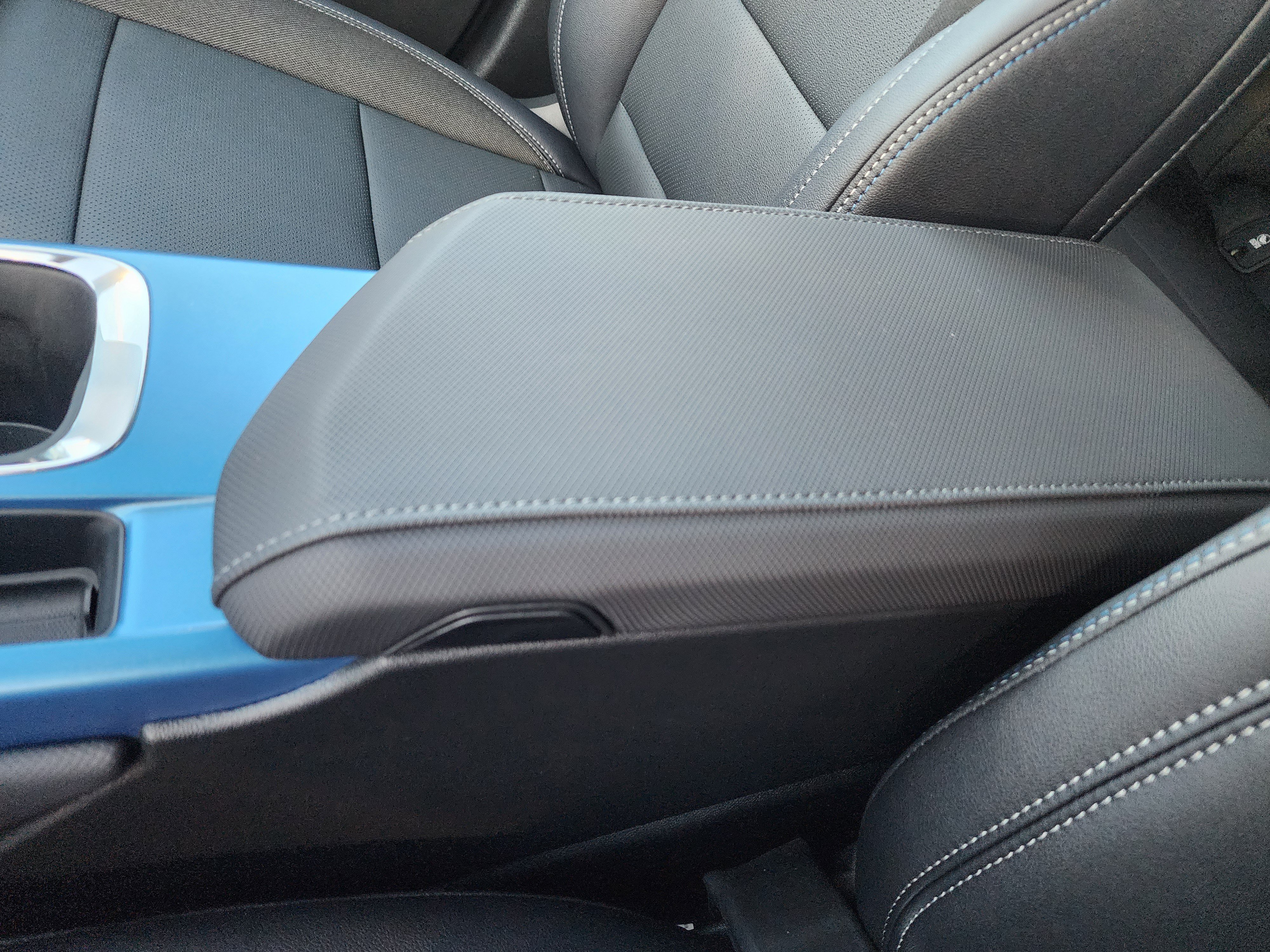 New 2026 Chevrolet Equinox EV LT AWD/4WD image 34