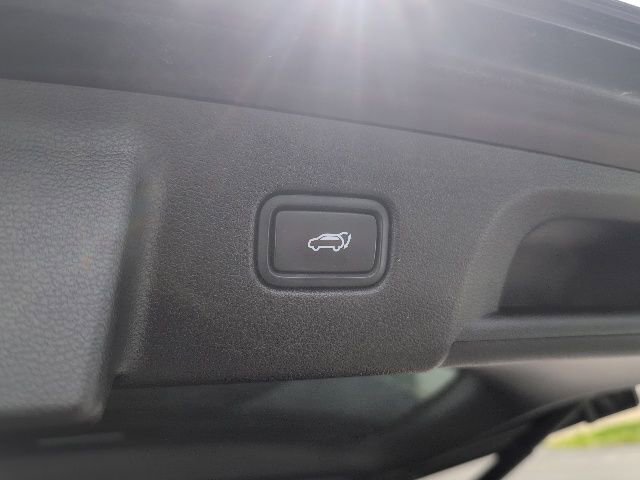 Used 2020 Hyundai Palisade SEL AWD/4WD image 16