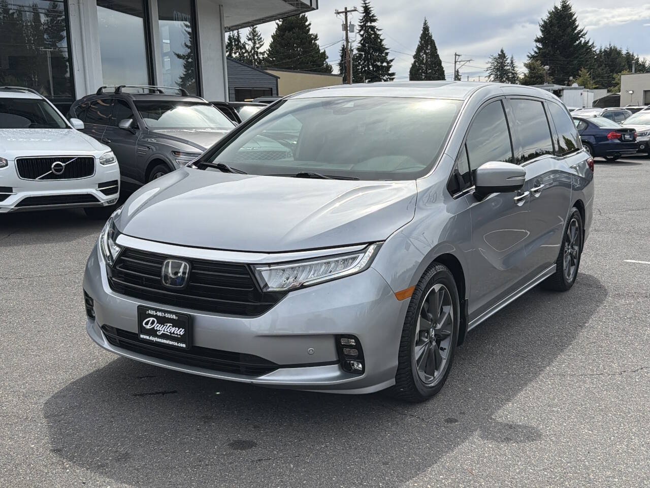 Used 2023 Honda Odyssey Elite