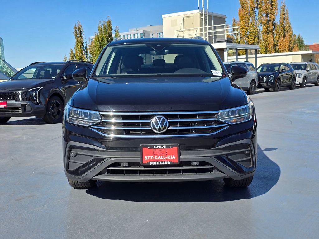 Used 2022 Volkswagen Tiguan SE image 8