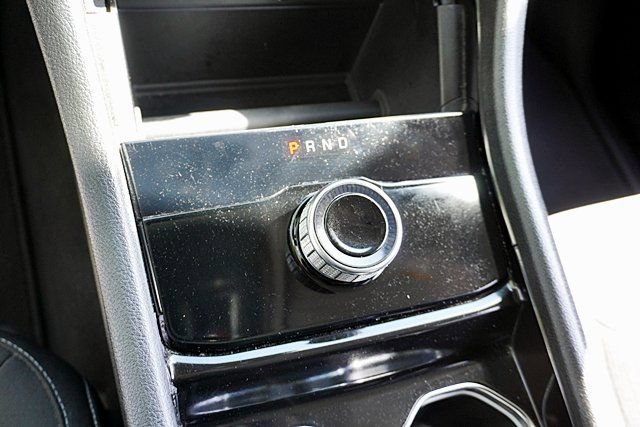 Used 2023 Jeep Grand Cherokee L Laredo RWD image 32