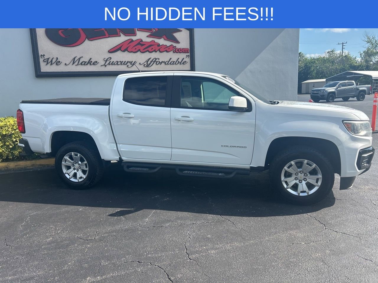 Used 2021 Chevrolet Colorado LT RWD image 2