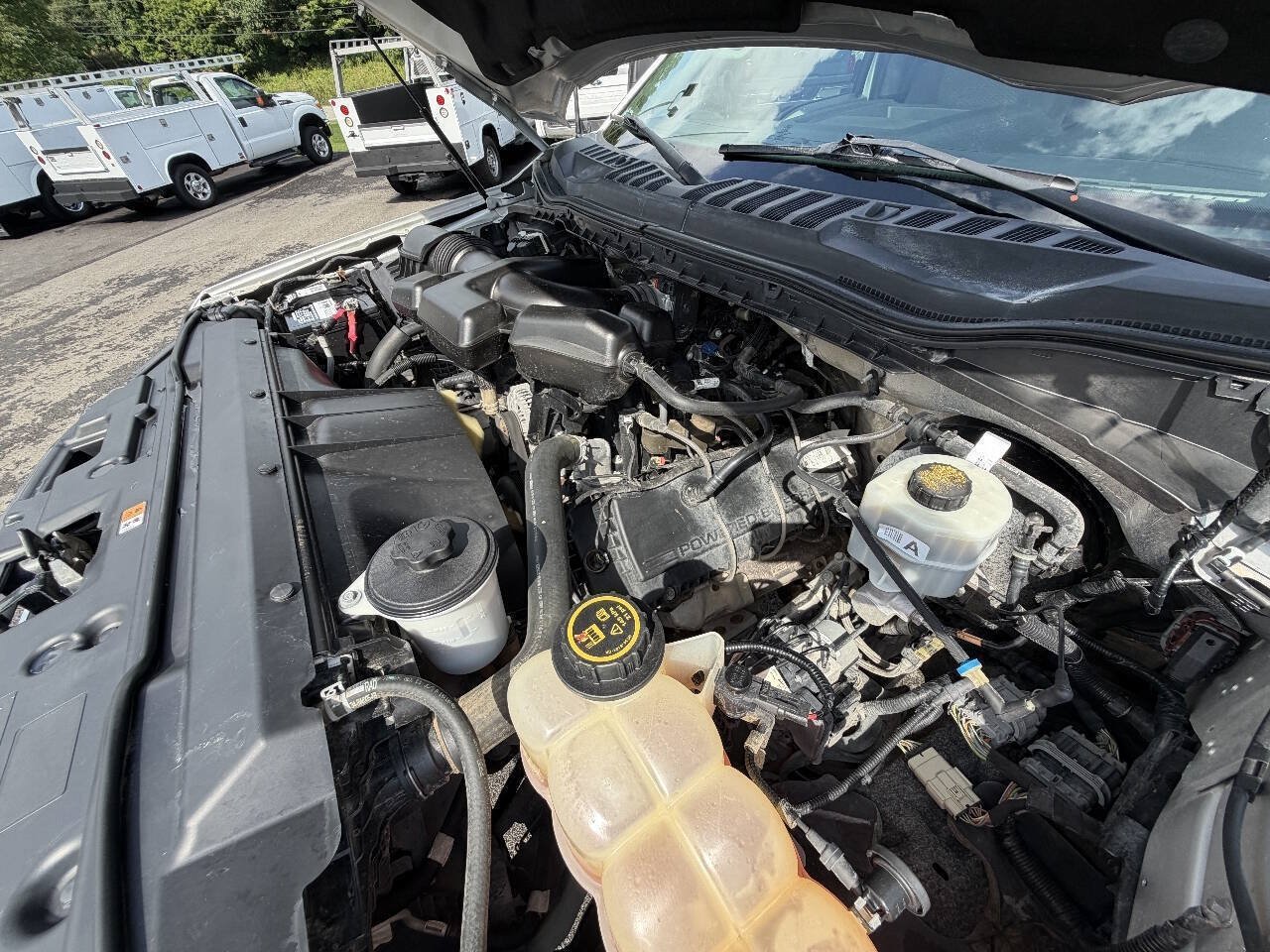 Used 2018 Ford F250 XLT AWD/4WD image 10