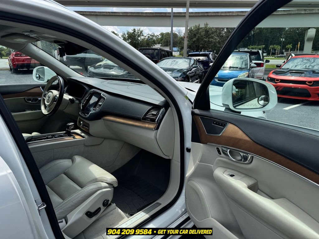 Used 2016 Volvo XC90 T6 Inscription w/ Vision Package AWD/4WD image 37