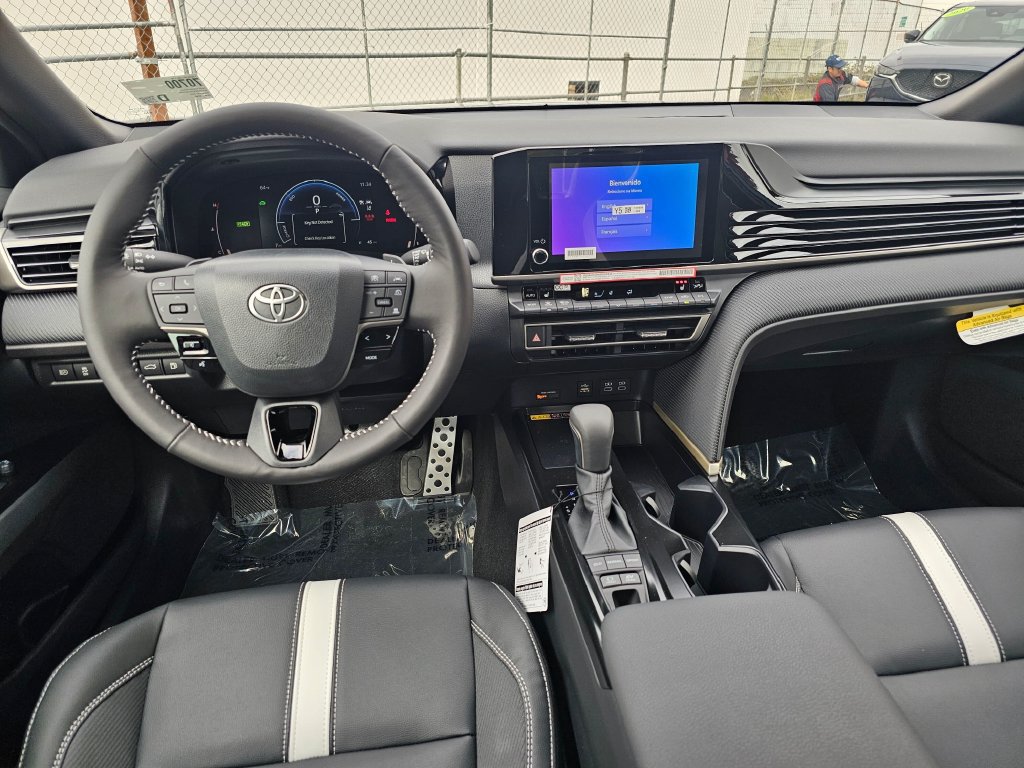 New 2026 Toyota Camry SE w/ Convenience Package FWD image 17