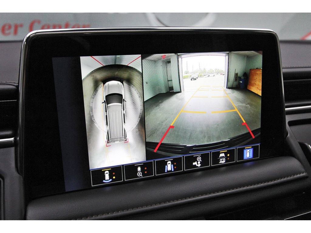 Used 2023 Chevrolet Tahoe High Country RWD image 25